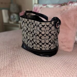 Coach shoulder bag